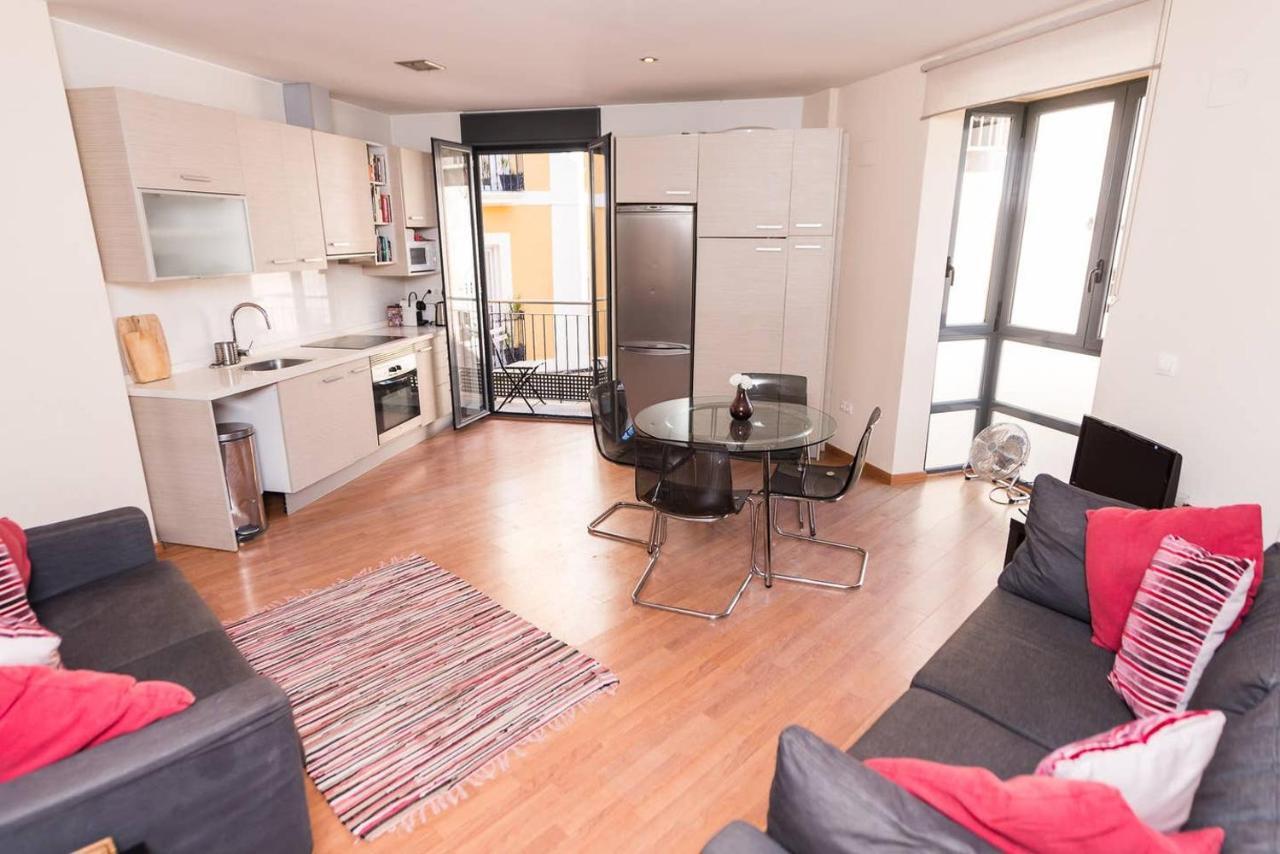 Alc - Modern 2 Bed Apartment In Historic Centre Alicante Exterior photo