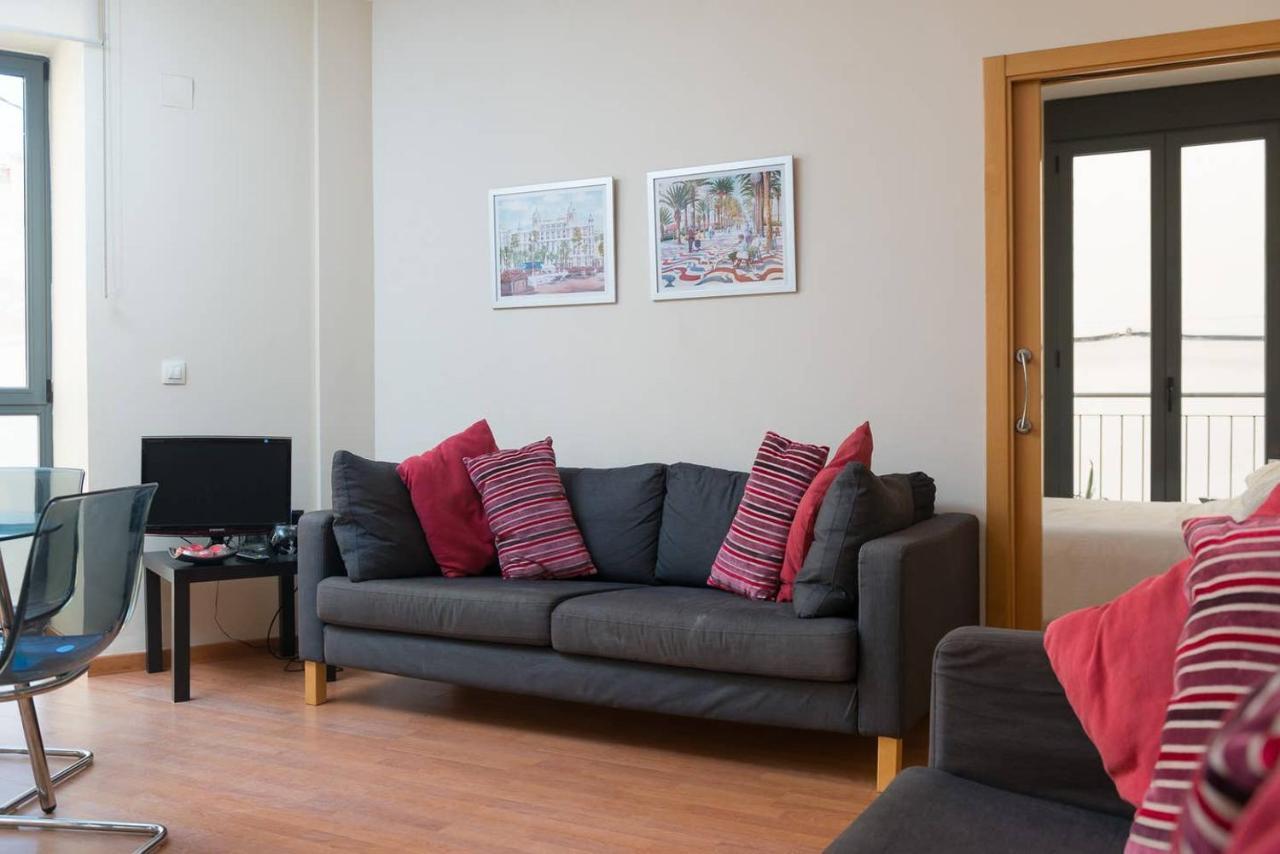 Alc - Modern 2 Bed Apartment In Historic Centre Alicante Exterior photo