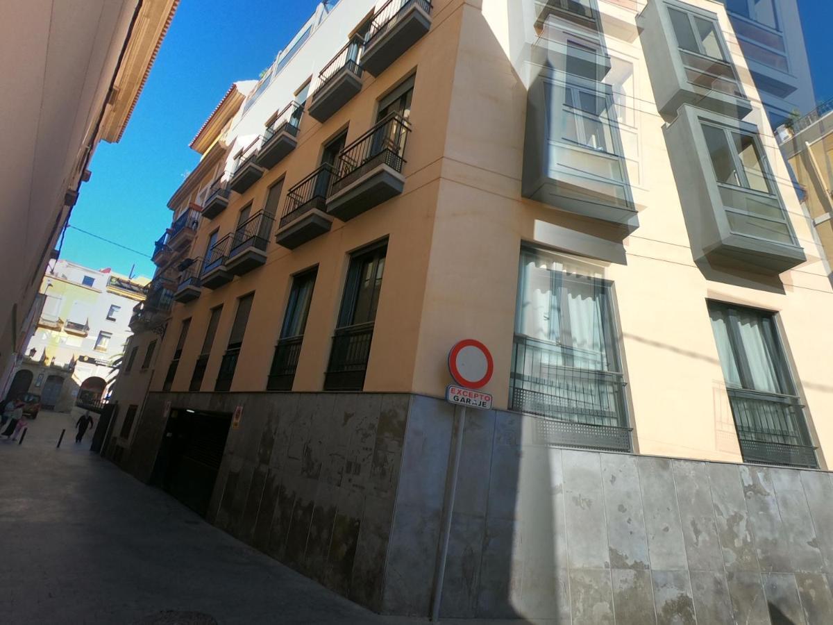 Alc - Modern 2 Bed Apartment In Historic Centre Alicante Exterior photo