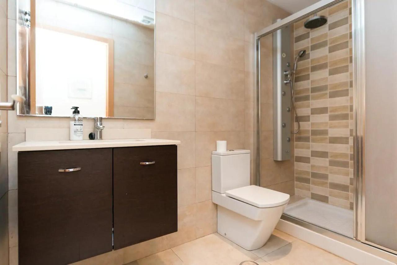 Alc - Modern 2 Bed Apartment In Historic Centre Alicante Exterior photo